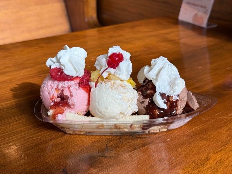 The Pearl Ice Cream Parlor 