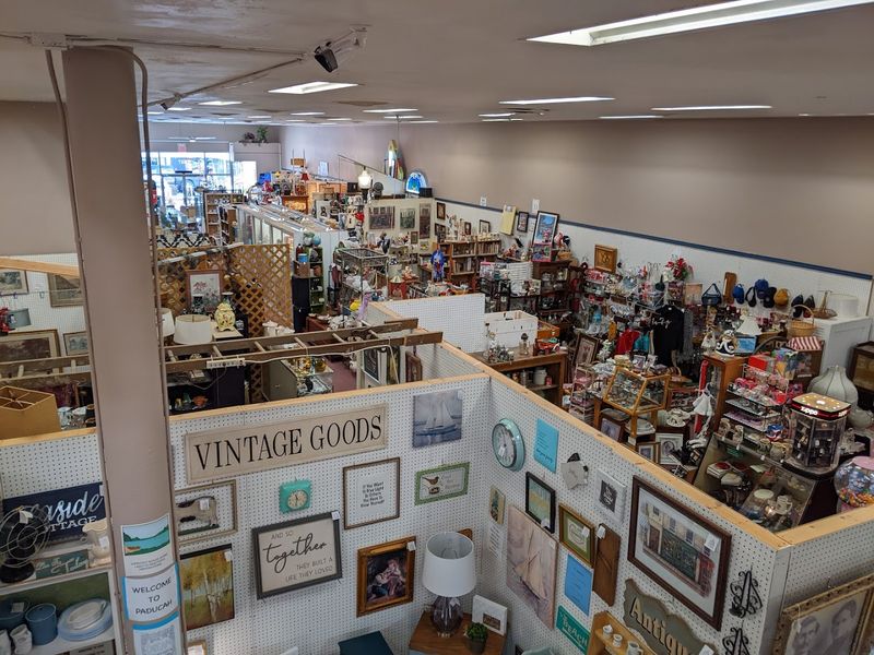 Paducah's Antique And Vintage Shopping