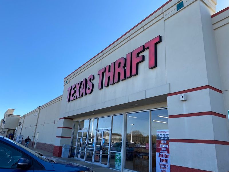 Texas Thrift, Garland