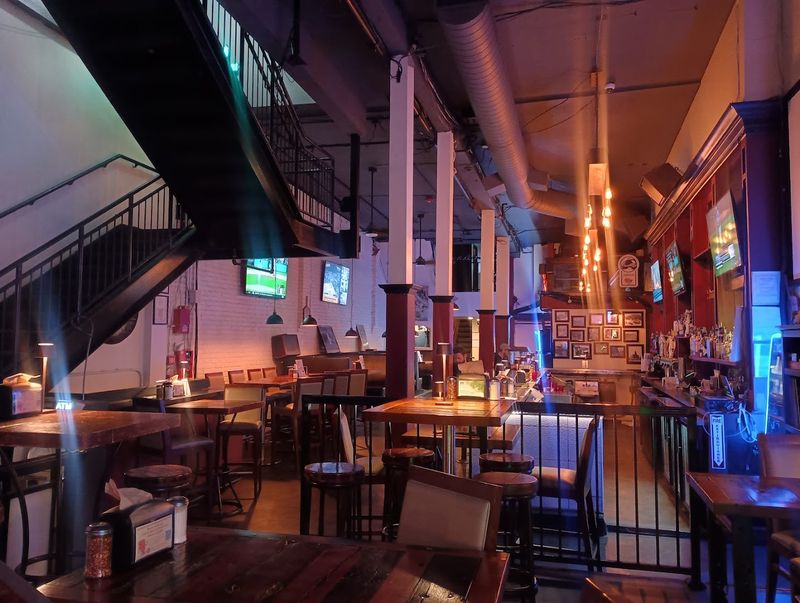 Mario's Speakeasy Pizza