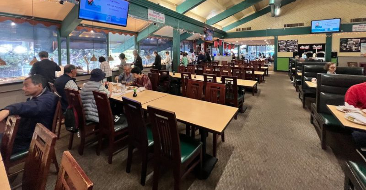 These 10 Southern California Buffets Make Going Back For Seconds Feel Inevitable - Decor Hint
