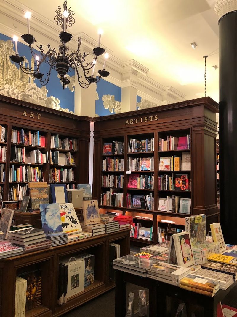 Rizzoli Bookstore