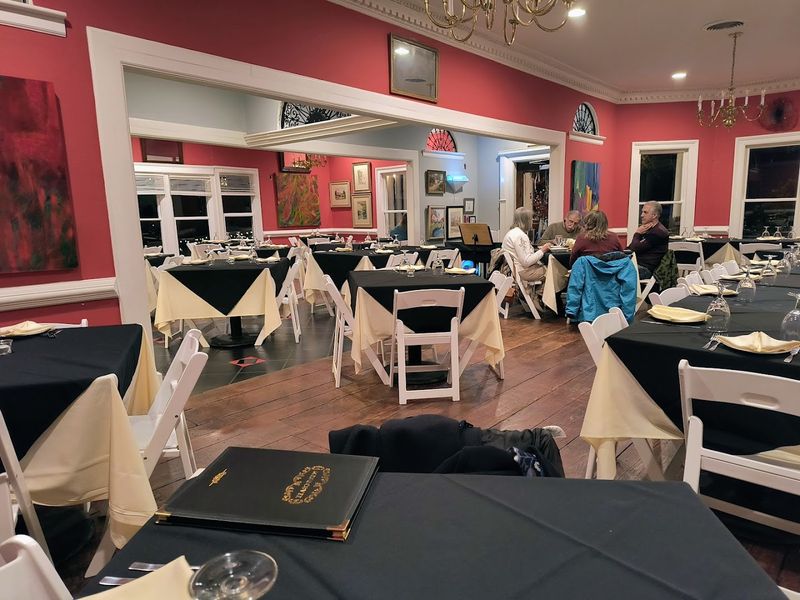 The Leaning Tree Ristorante Italiano