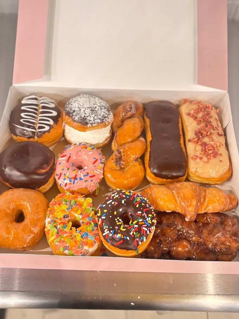 Elby Donuts