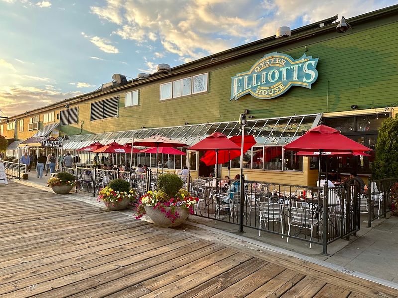 Elliott's Oyster House