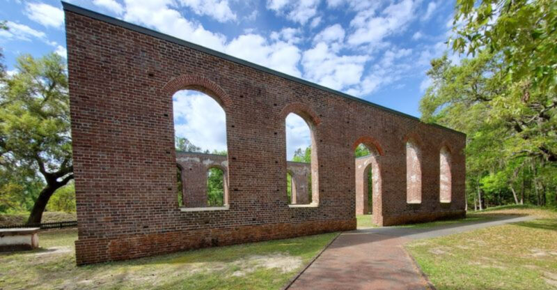 This Abandoned North Carolina Colonial Town Still Has Ruins You Can Walk Through
