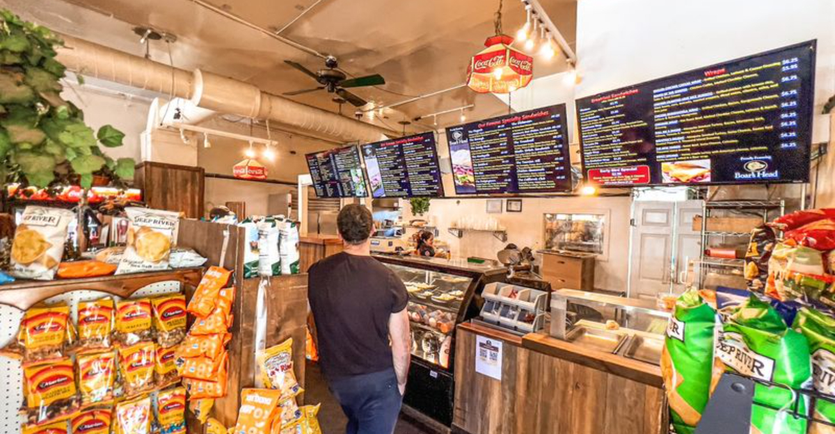 This Connecticut General Store Serves Some Of The Tastiest Food Youll Ever Find - Decor Hint