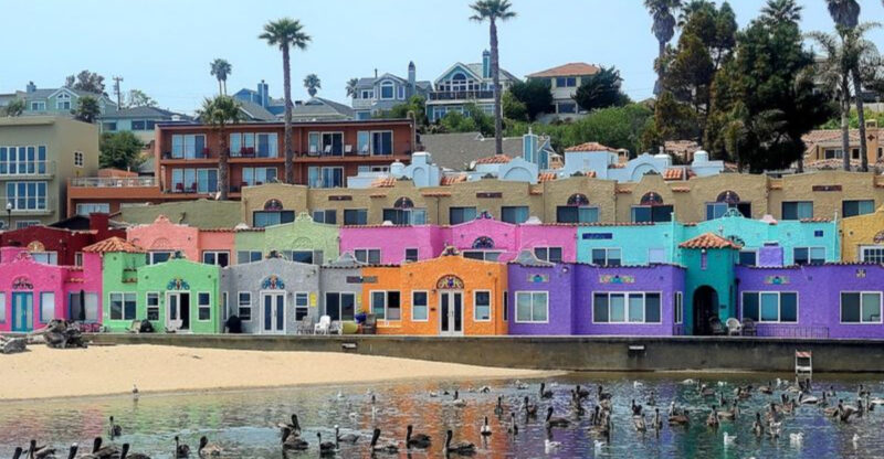 This Dreamy Seaside Village In California Feels Like The Mediterranean Without The Rush