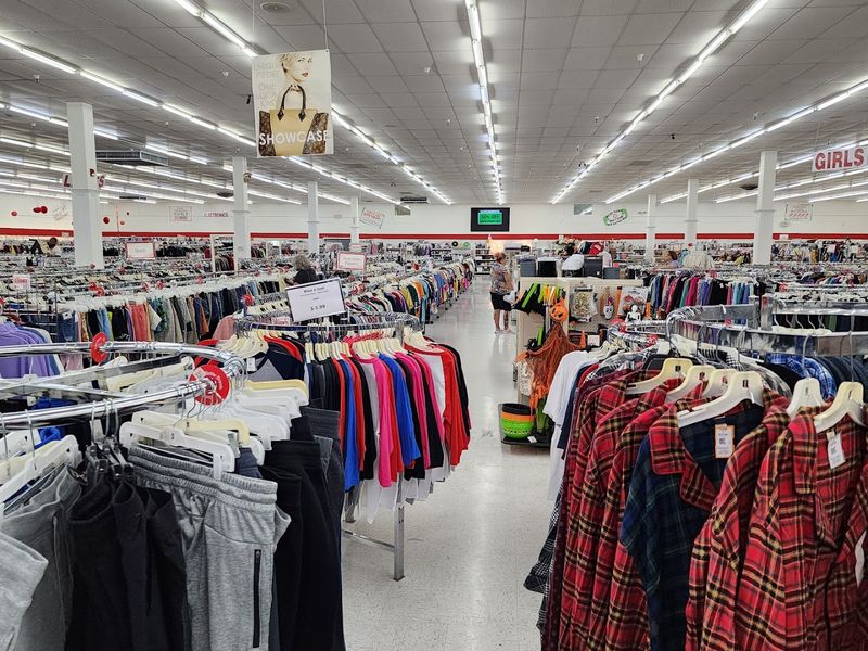 A Store So Big It Needs Its Own Map