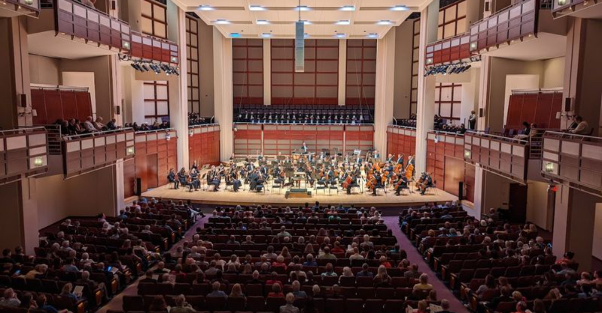 This North Carolina Performing Arts Center Has Been Stealing The Show Since 1932 - Decor Hint