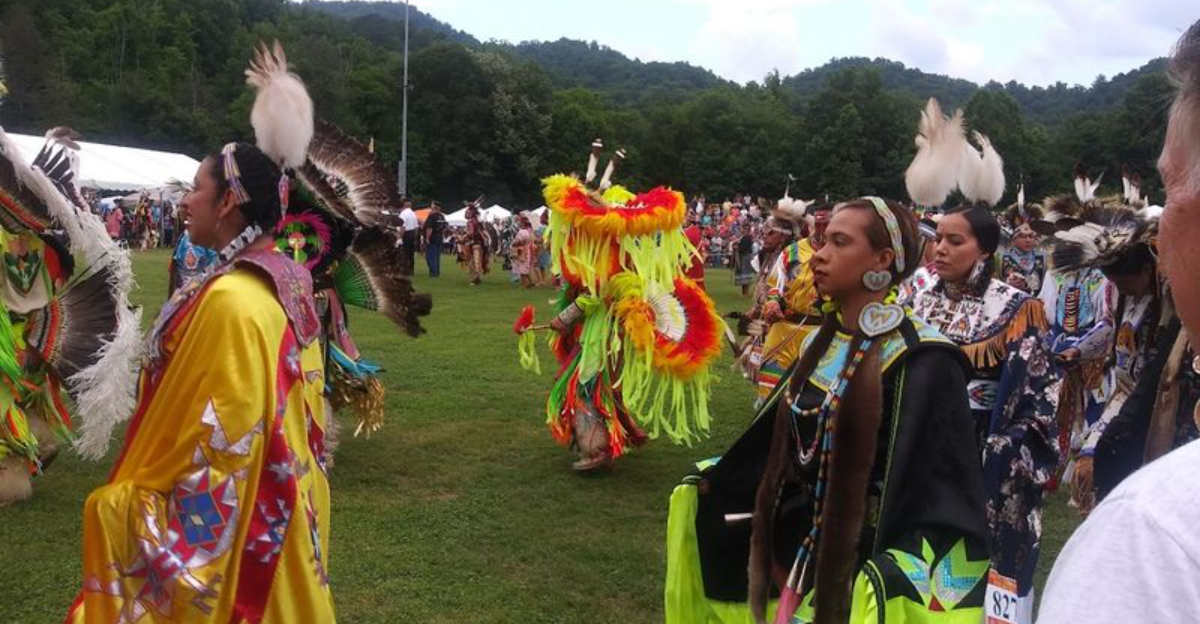 This North Carolina Powwow Turns A Mountain Weekend Into A Powerful Celebration Of Cherokee Tradition - Decor Hint