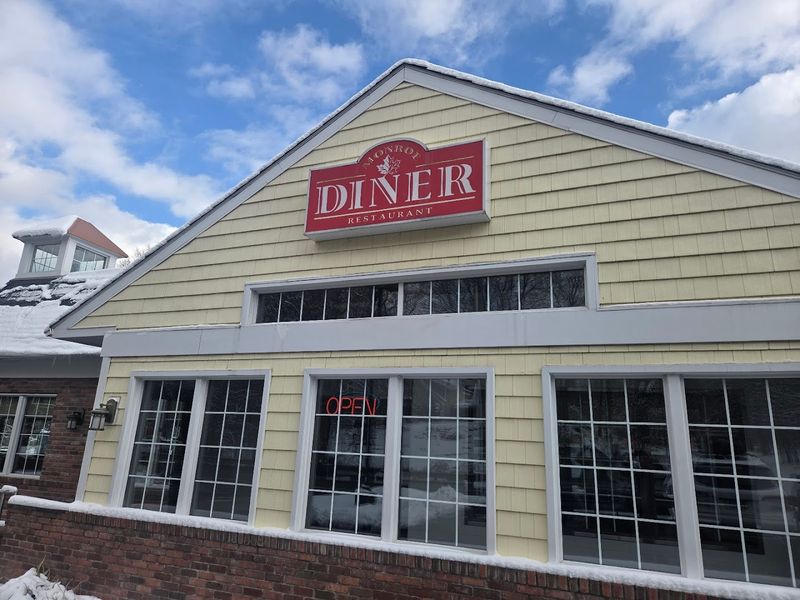 A Main Street Diner With Local Loyalty