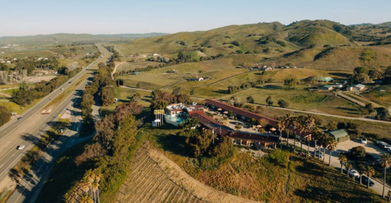 This One-Stoplight California Town Feels Like A Tiny Weekend Escape With Big Culinary Charm