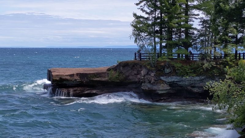 This Scenic 2-Mile Hike In Wisconsin Takes You Past Beautiful Caves And A Hidden Waterfall - Decor Hint The Ferry Ride That Sets The Mood