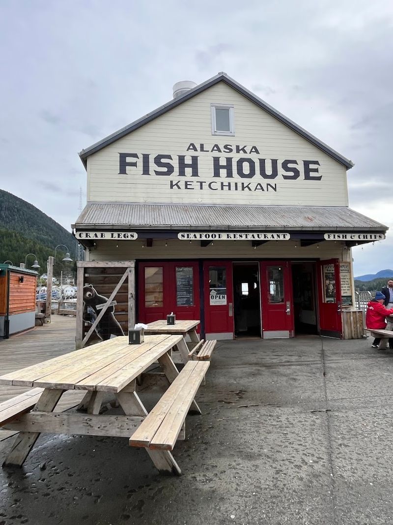 A Waterfront Spot Worth Finding