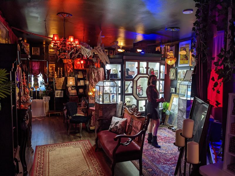 A Victorian Atmosphere That Feels Like Another Era