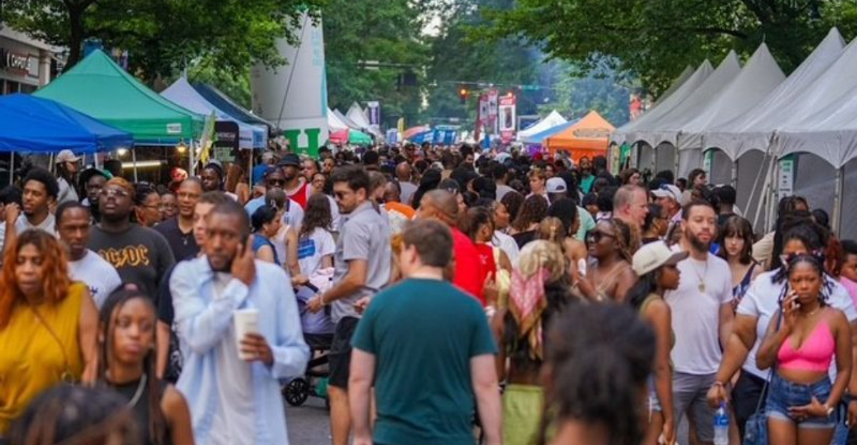 This Three Day North Carolina Food Festival Has 100 Vendors And Local Restaurant Samples 2 - Decor Hint