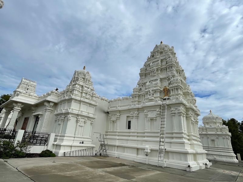 This North Carolina Temple Has An 87-Foot Tower That Feels Like A Gateway To Another World - Decor Hint You Leave With A New View Of North Carolina Architecture