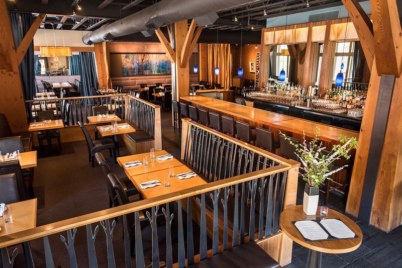 Celilo Restaurant & Bar, Hood River