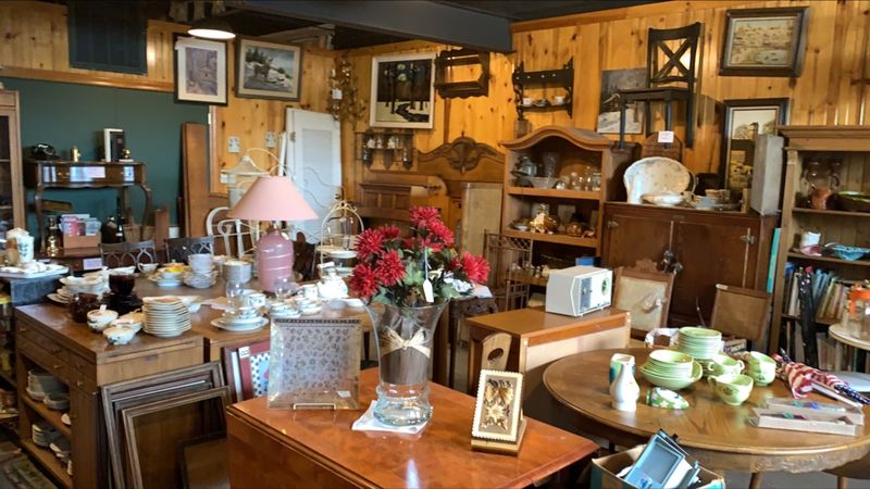 La Grange Park Antique Mall