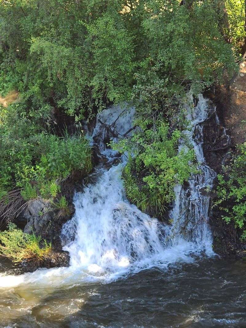 Head To This Washington Mountain Town For A Memorable Day On The Trails - Decor Hint Falls Creek Falls Short Trail