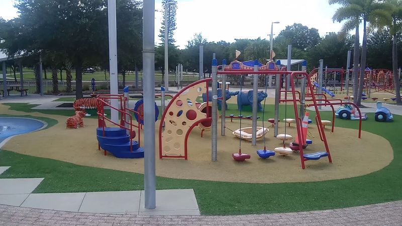 Trapeze-Inspired Climbing Equipment For Brave Kids