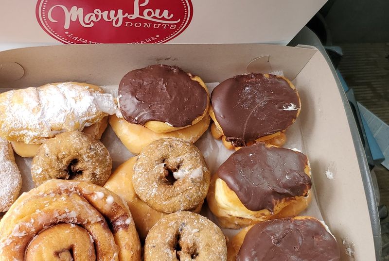 14 Indiana Bakeries That Locals Keep Recommending Again And Again - Decor Hint Mary Lou Donuts