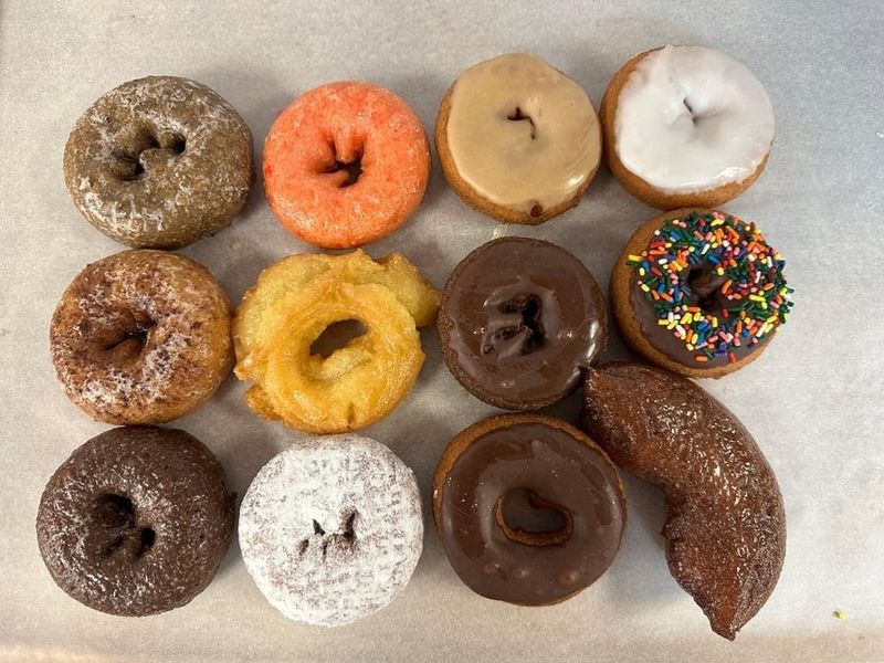Coliseum Donuts