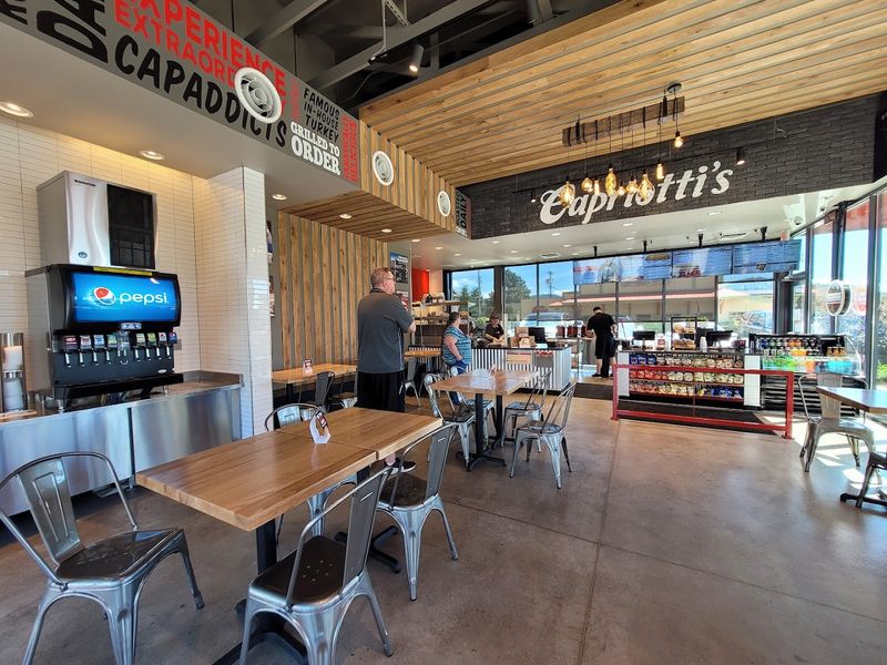 Ten Mile Road Gets A New Sandwich Stop