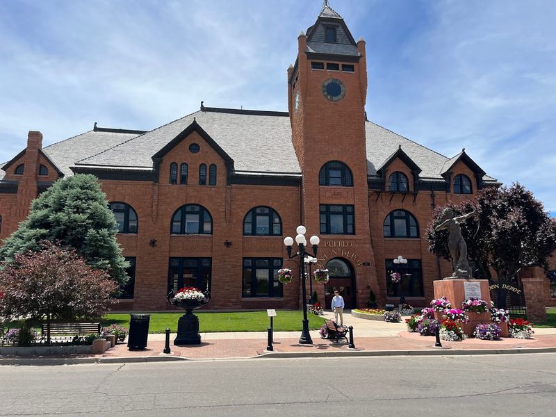 Pueblo