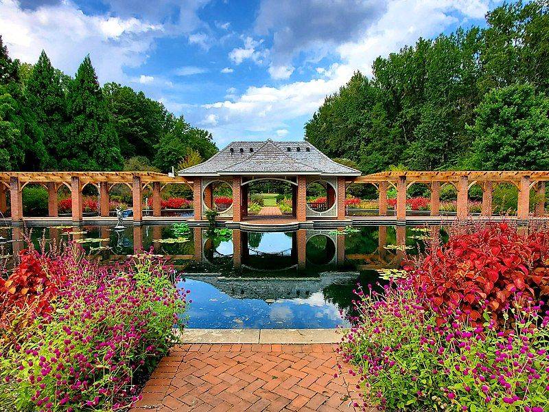 These 12 Alabama Day Trips Are Perfect For Exploring Year-Round - Decor Hint Huntsville Botanical Garden, Huntsville