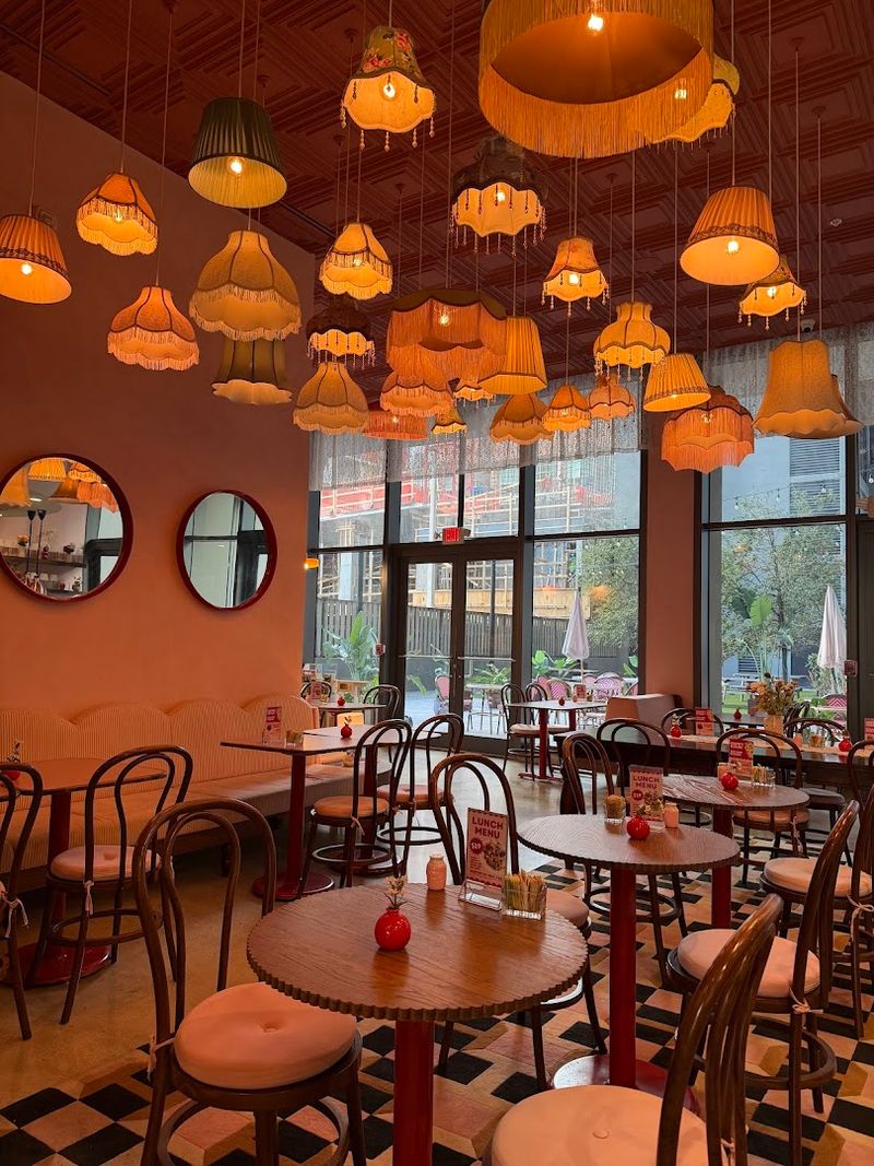 Why This Spot Earns Its Buzz