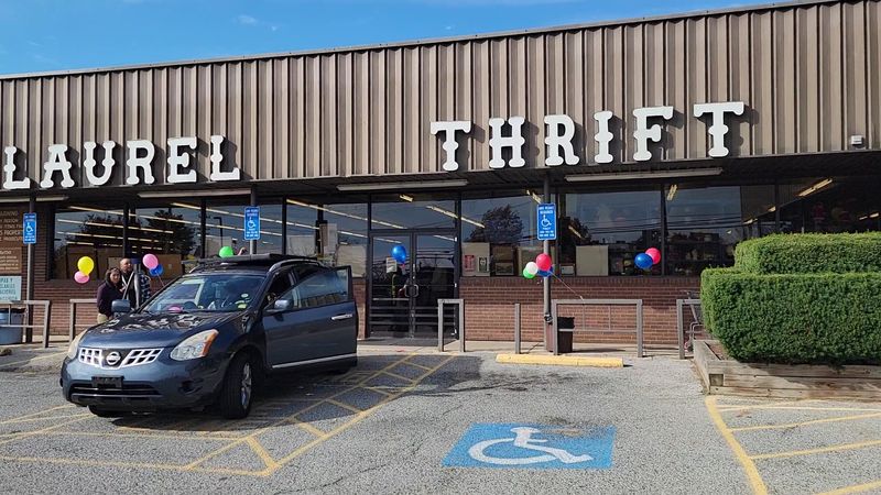 Prime Thrift, Laurel