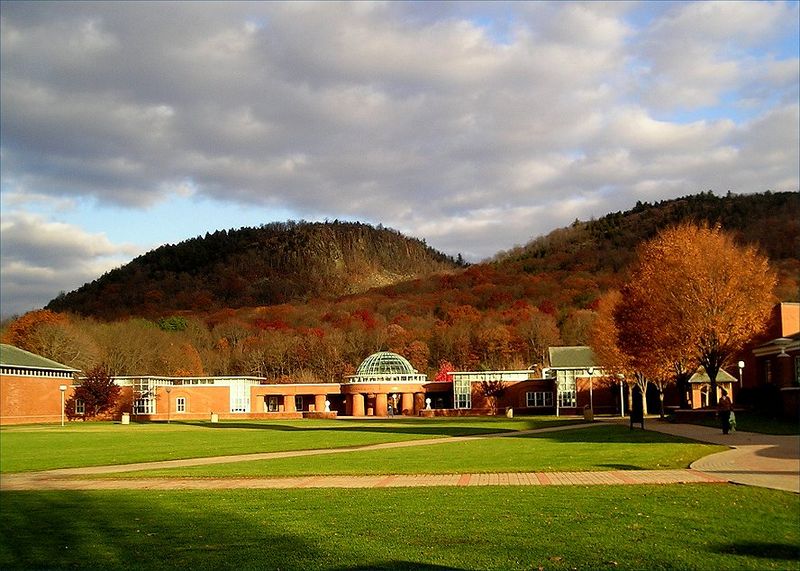 Quinnipiac University Mount Carmel Campus, Hamden