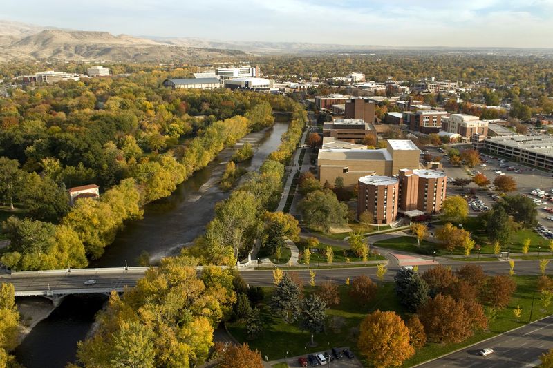 9 Idaho College Campuses That Are Beautiful Enough For A Walk - Decor Hint Boise State University