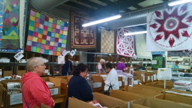 This Incredible Kentucky Fabric Wonderland Has Crafters Coming From Miles Around - Decor Hint A Loyal Community Built Over More Than 50 Years