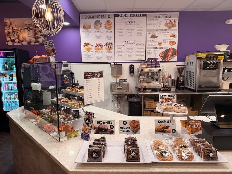Cinnaholic, Tampa