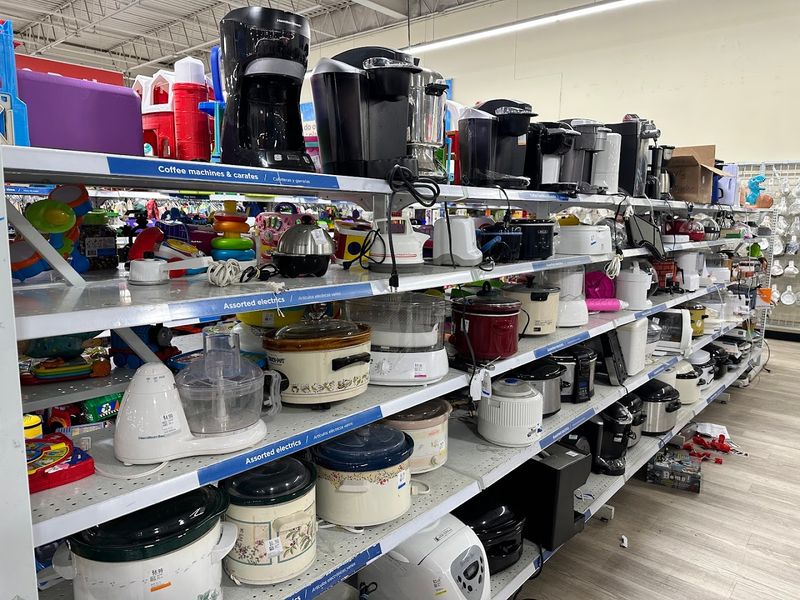 Unique Thrift Store, Silver Spring