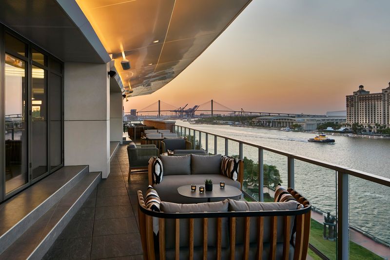 Lavender Rooftop Kitchen And Bar