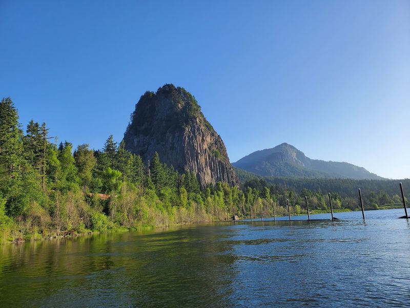 The Columbia River Gorge Setting