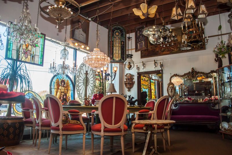 9 Rhode Island Antique Shops Packed With More Than You Could Ever Expect - Decor Hint Aardvark Antiques, Newport