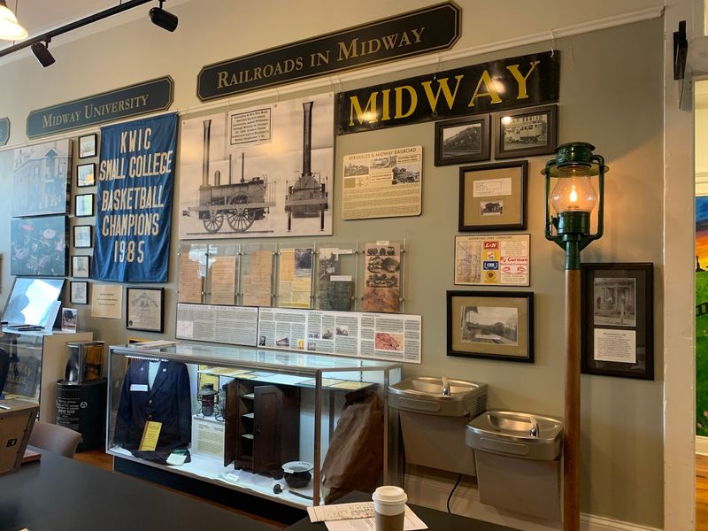 This Small Community In Kentucky Is Quietly Becoming One Of The Coolest Places In The South - Decor Hint Midway Railroad Heritage And History