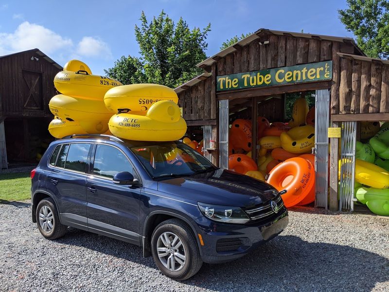 A Deep Creek Tubing Trip Makes A Hot Summer Day In North Carolina Feel Instantly Better - Decor Hint Bryson City Knows Exactly How To Fix A Hot Afternoon