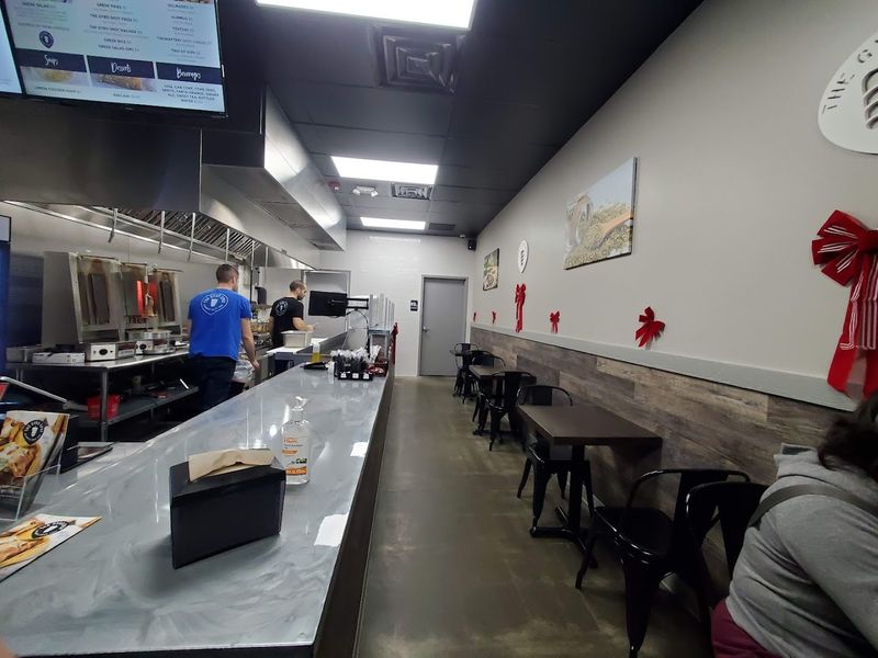 We Found An Authentic Greek Gyro Hiding In An Unexpected North Carolina Suburb - Decor Hint Fuquay-Varina Hides A Greek Gyro Worth Bragging About