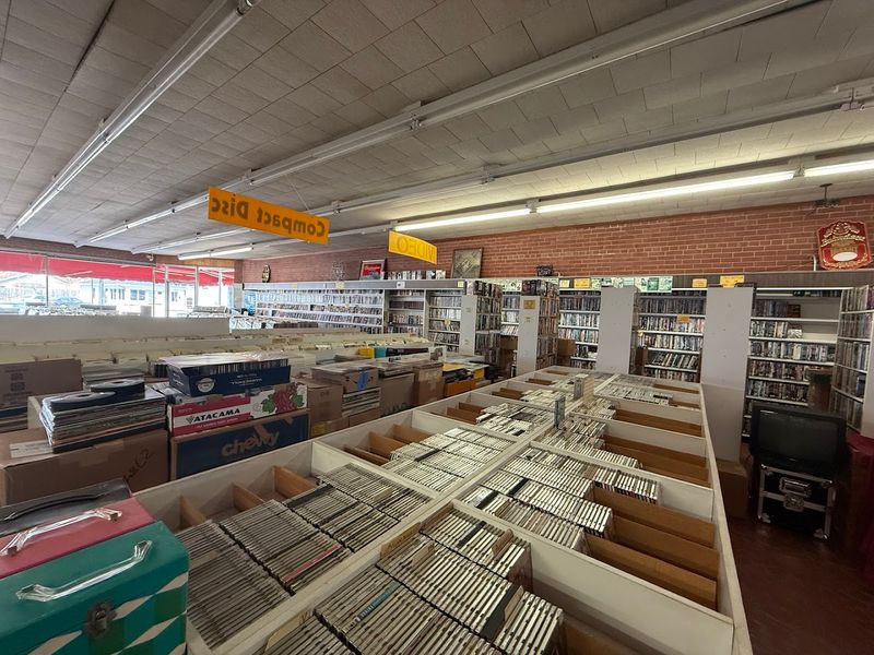 The Massive North Carolina Record Store With More Than 150,000 Albums, CDs, DVDs, And Singles - Decor Hint Remember When Records Makes Physical Music Feel Alive Again