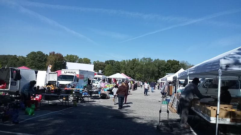 14 Georgia Flea Markets That Have People Coming Back Every Single Weekend - Decor Hint Moreland Flea Market