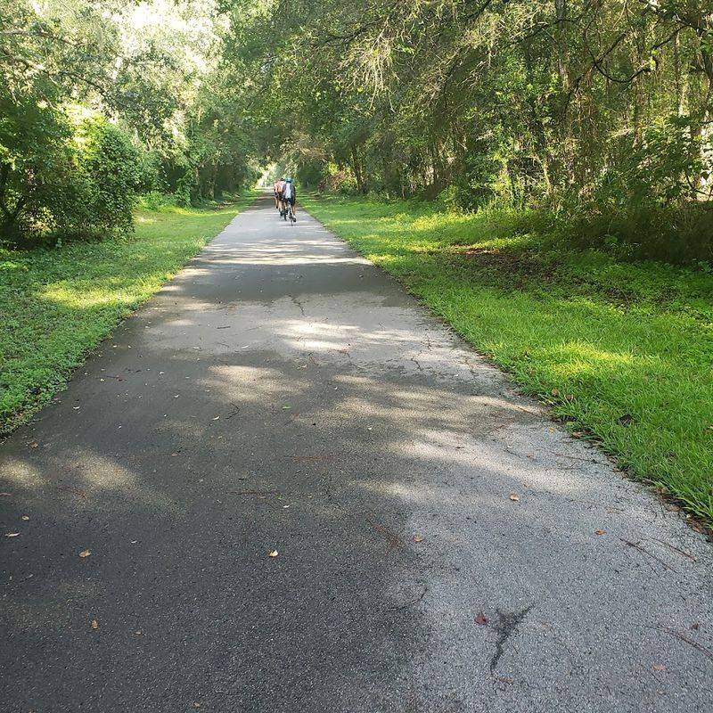 This Bike Trail In Florida Strings Together Four Charming Towns - Decor Hint Families And Beginners Are Welcome