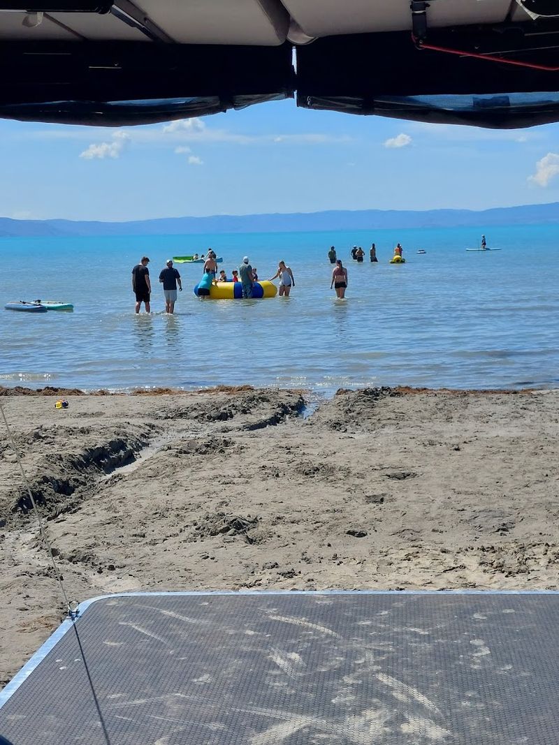 Shallow Water Makes The Beach Day Feel Easy