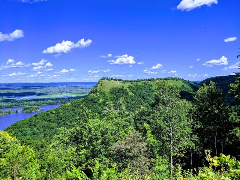 Great River Bluffs State Park 