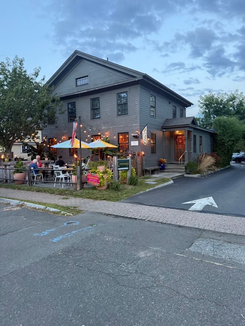 Where To Go For A Flavorful Shoreline Meal